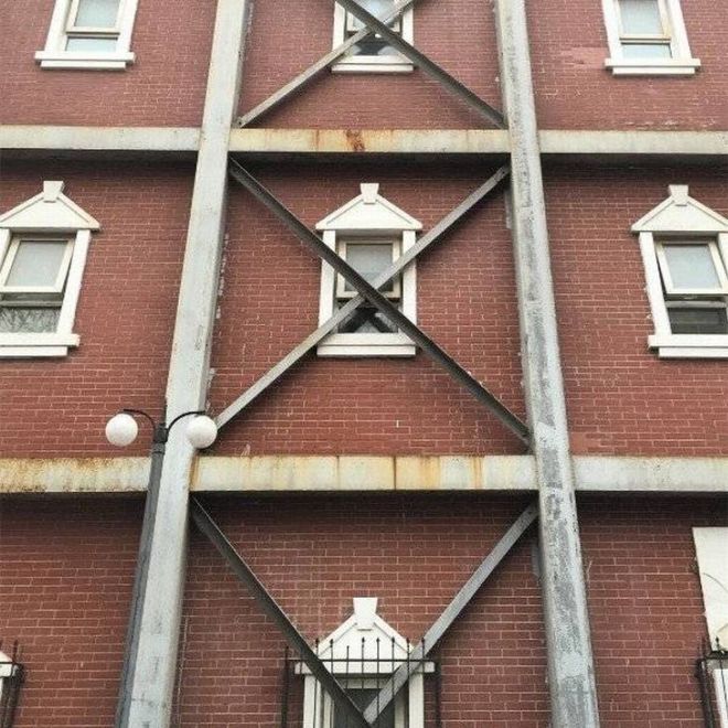 Crazy Construction Fails Of The Month
