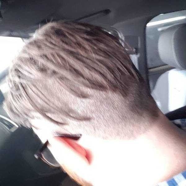 34 Ridiculously Terrible Haircuts Of The Year