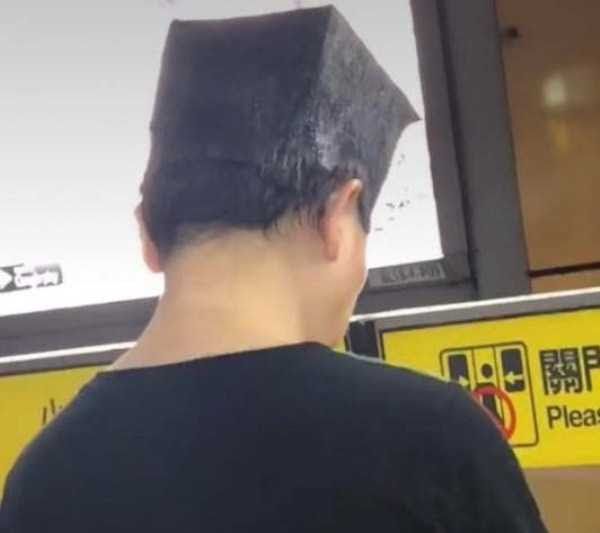 34 Ridiculously Terrible Haircuts Of The Year