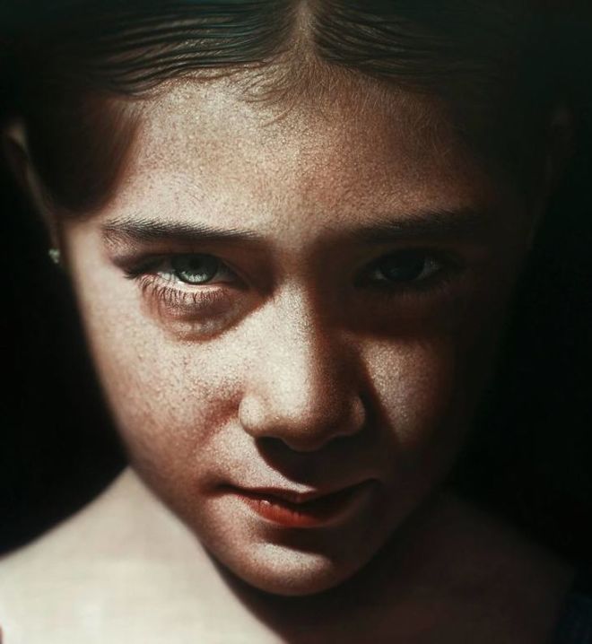 Fantastic Realistic Human Paintings By Kamalky Laureano