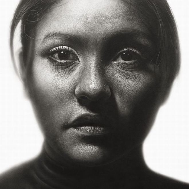 Fantastic Realistic Human Paintings By Kamalky Laureano