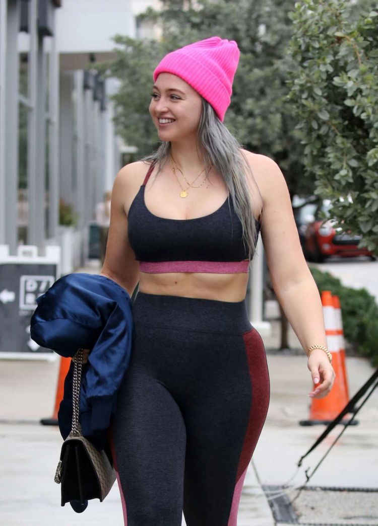 Iskra Lawrence Walking Out Candids In Miami