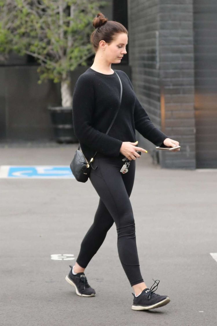 Lana Del Rey Candids In A Black Outfit In Beverly Hills