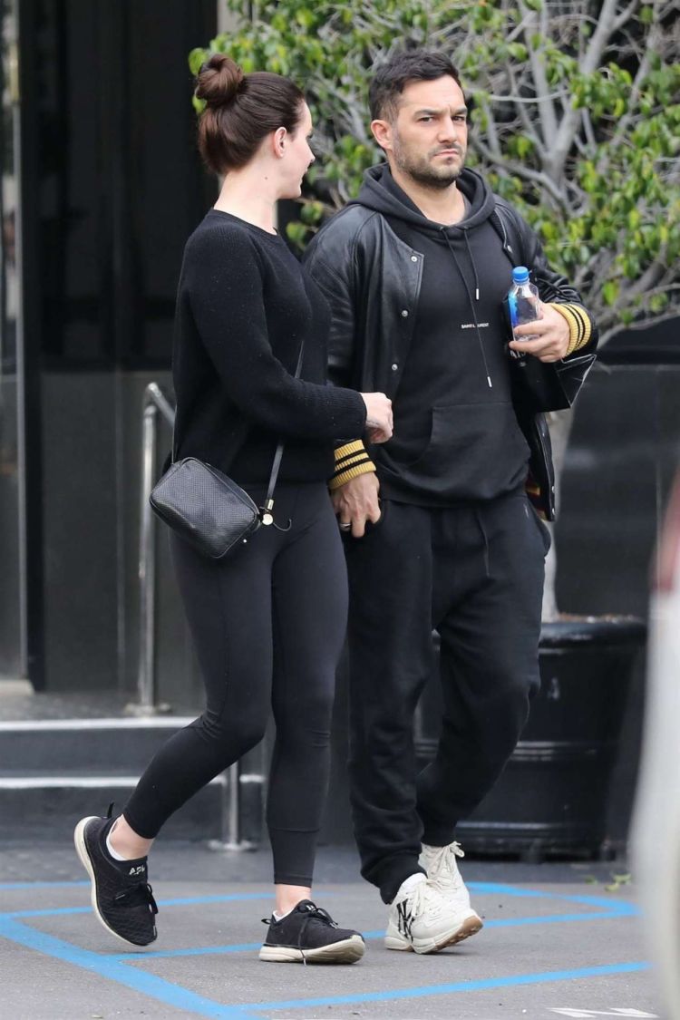 Lana Del Rey Candids In A Black Outfit In Beverly Hills