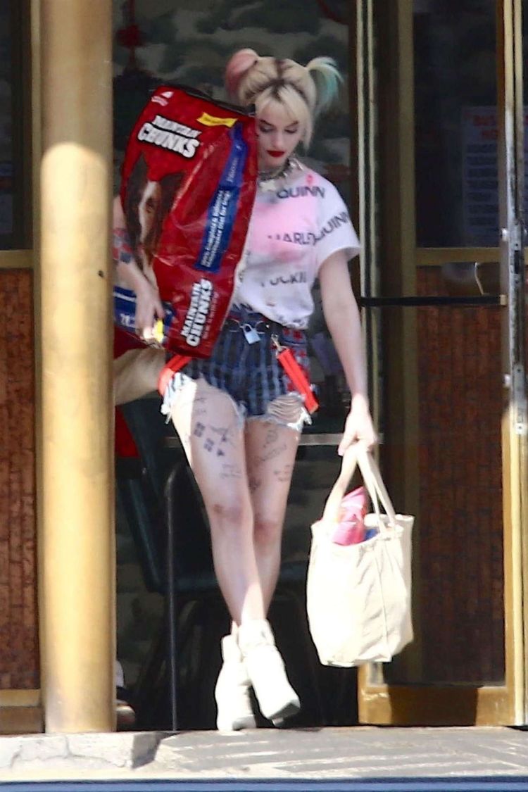 Margot Robbie And Mary Elizabeth Winstead Shooting On The Sets Of 'Birds of Prey'