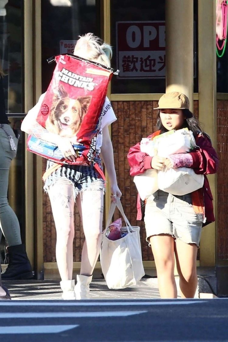 Margot Robbie And Mary Elizabeth Winstead Shooting On The Sets Of 'Birds of Prey'