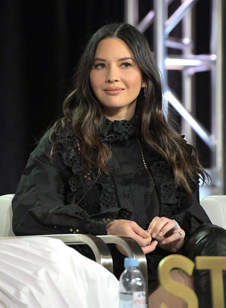 Gorgeous Olivia Munn At Winter TCA 2019