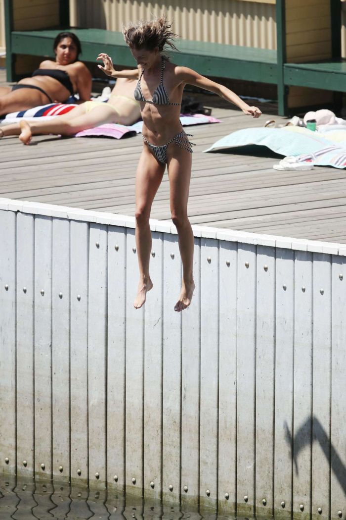 Amy Pejkovic Relaxing In A Bikini On The Harbourside In Sydney