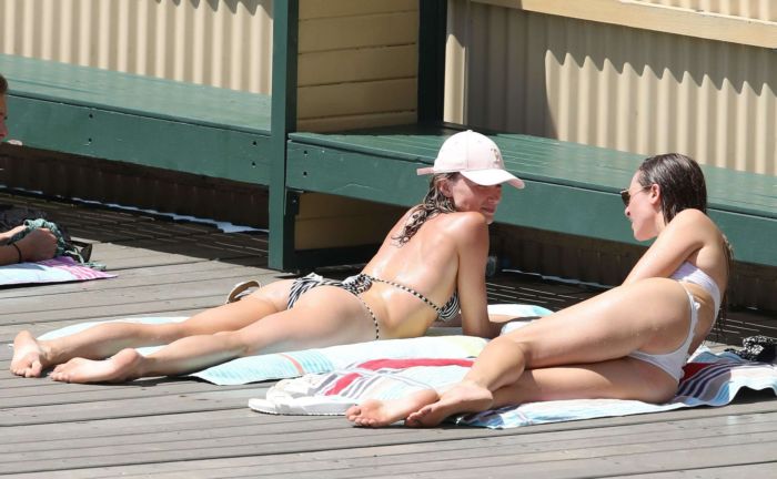 Amy Pejkovic Relaxing In A Bikini On The Harbourside In Sydney