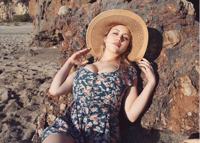 Caylee Cowan's Fantastic Photoshoot On The Beach In Malibu