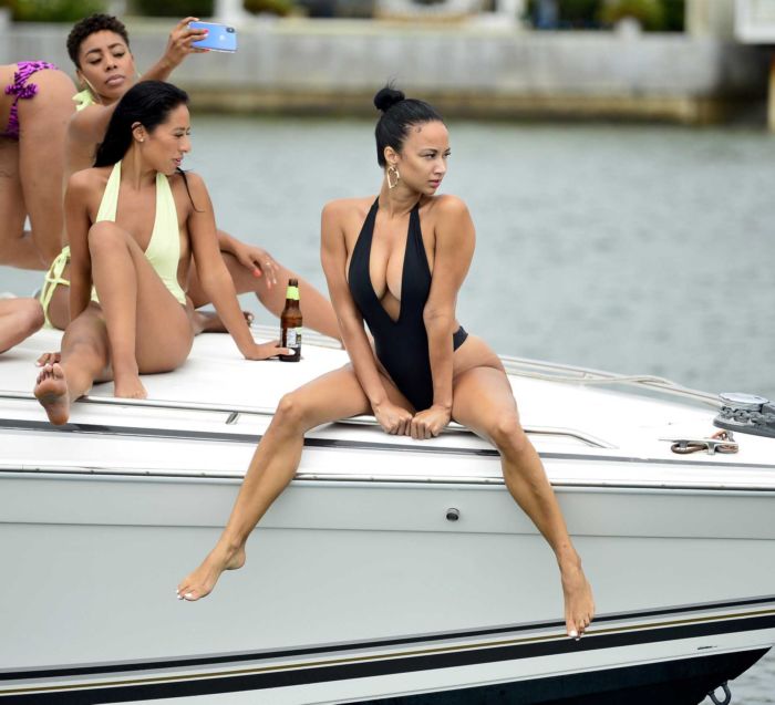 Draya Michele Enjoying The Day In Swimsuit On A Yacht