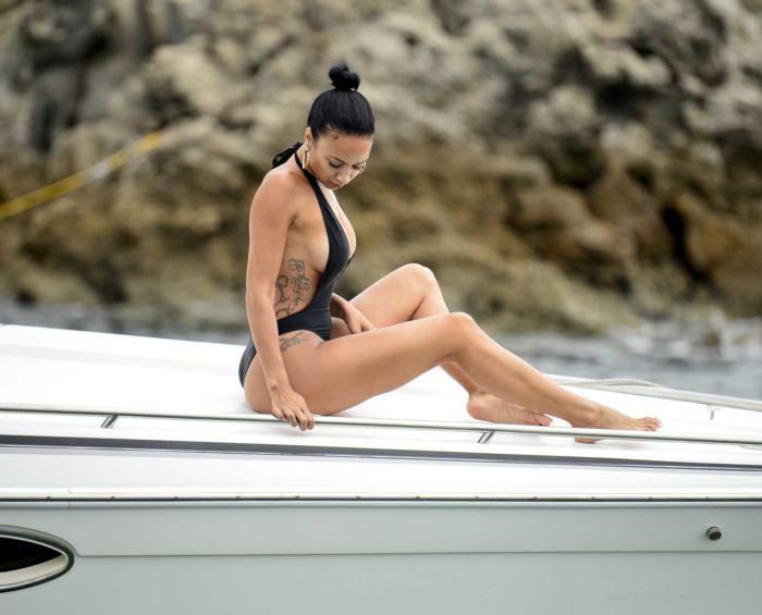 Draya Michele Enjoying The Day In Swimsuit On A Yacht