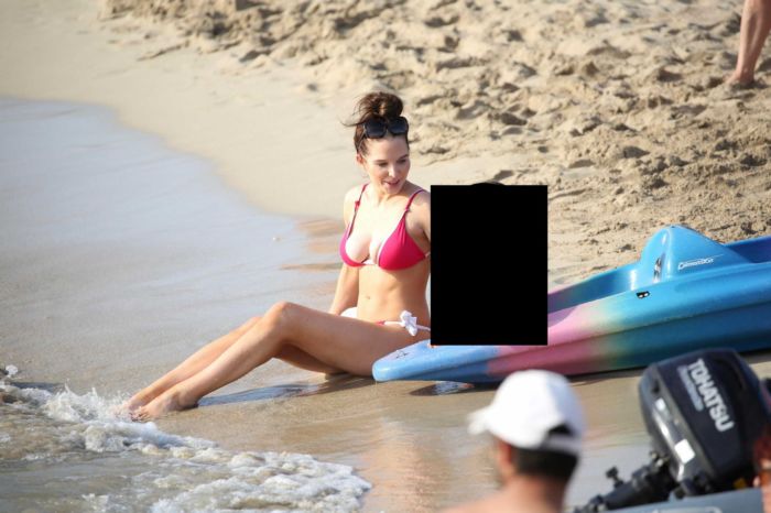 Wowsome Helen Flanagan In Red Bikini At The Beach