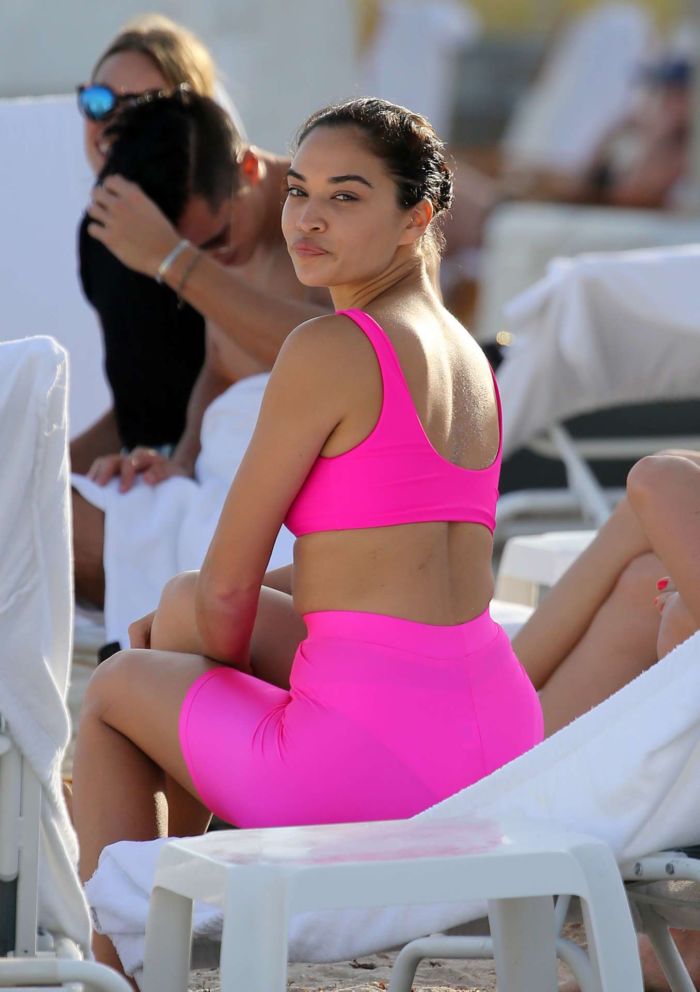 Jasmine Tookes, Shanina Shaik And Lais Ribeiro Together On The Beach In Miami