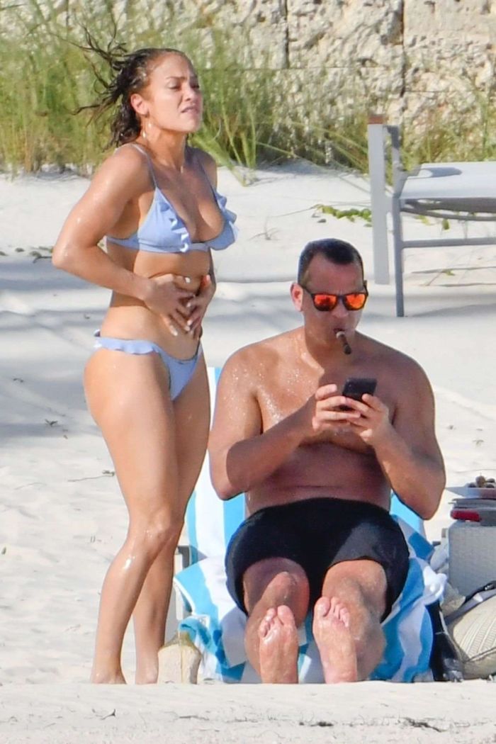 Jennifer Lopez On A Bikini Holiday At The Beach In Bahamas