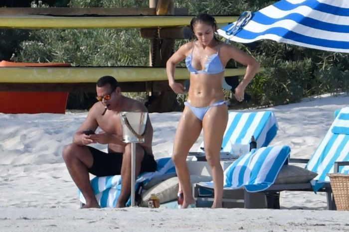 Jennifer Lopez On A Bikini Holiday At The Beach In Bahamas