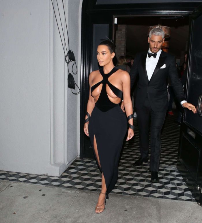 Kim Kardashian Arrives At 5th Annual Hollywood Beauty Awards