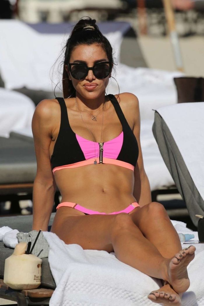 Metisha Schaefer Enjoys Her Bikini Vacation At Miami Beach