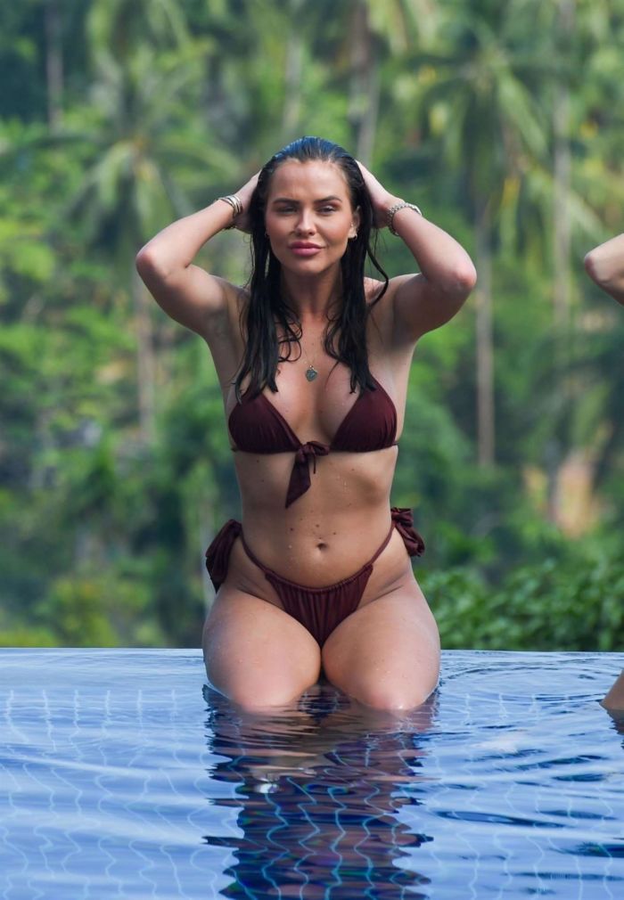Shelby Tribble At The Infinity Pool In Thailand