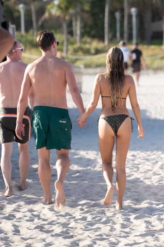 Sylvie Meis On A Bikini Vacation At The Beach In Miami