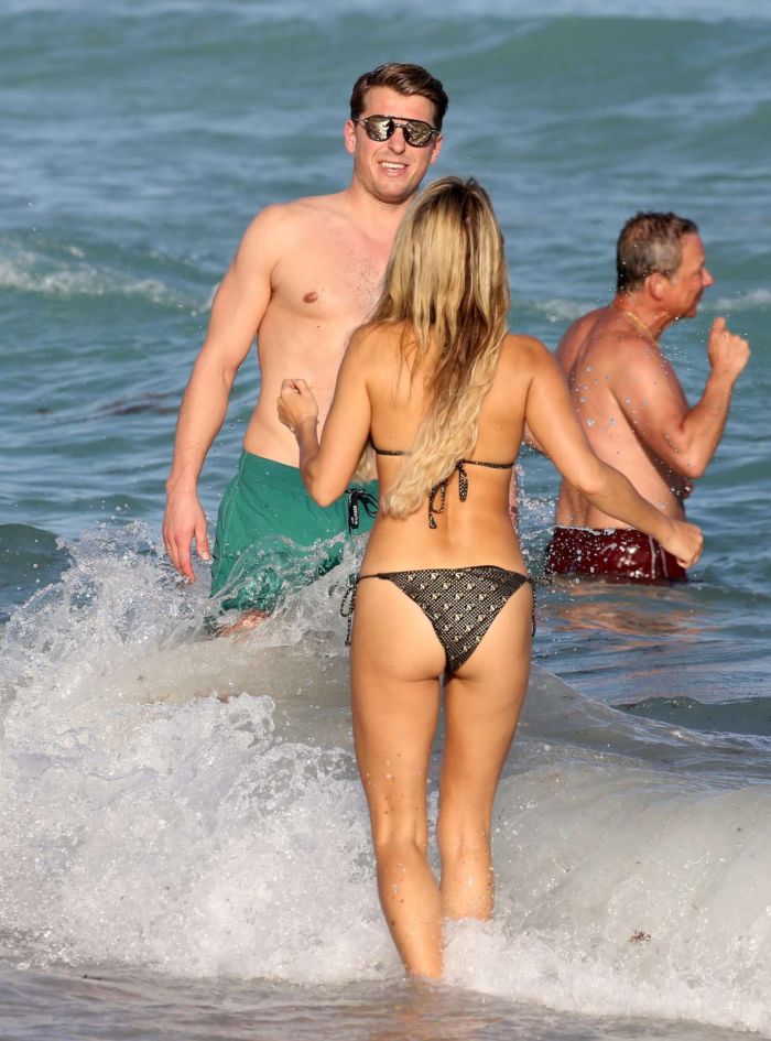 Sylvie Meis On A Bikini Vacation At The Beach In Miami