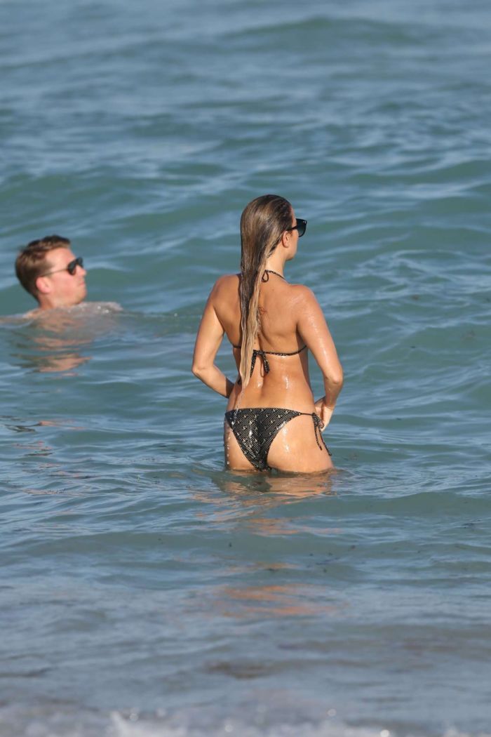 Sylvie Meis On A Bikini Vacation At The Beach In Miami